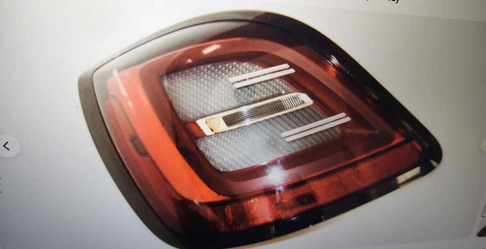 2021 Parts & Memorabilia Bodywork - Image 5 of 8
