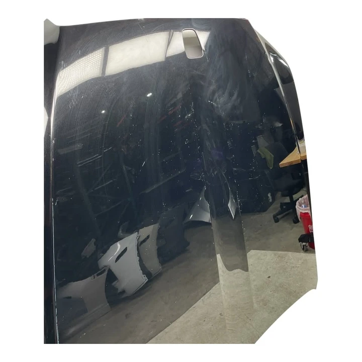 2021 Parts & Memorabilia Bodywork - Image 3 of 8
