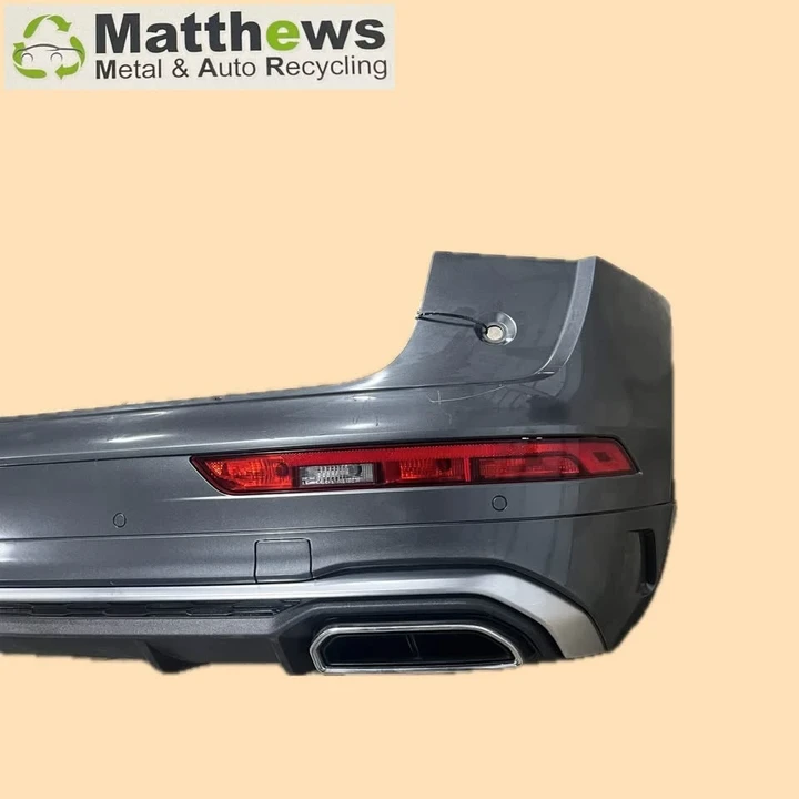2021 Parts & Memorabilia Bodywork - Image 2 of 6