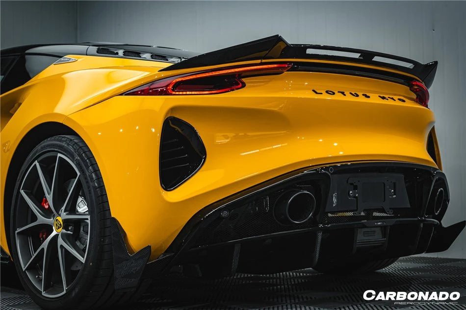 2021 Lotus Emira - Image 2 of 4