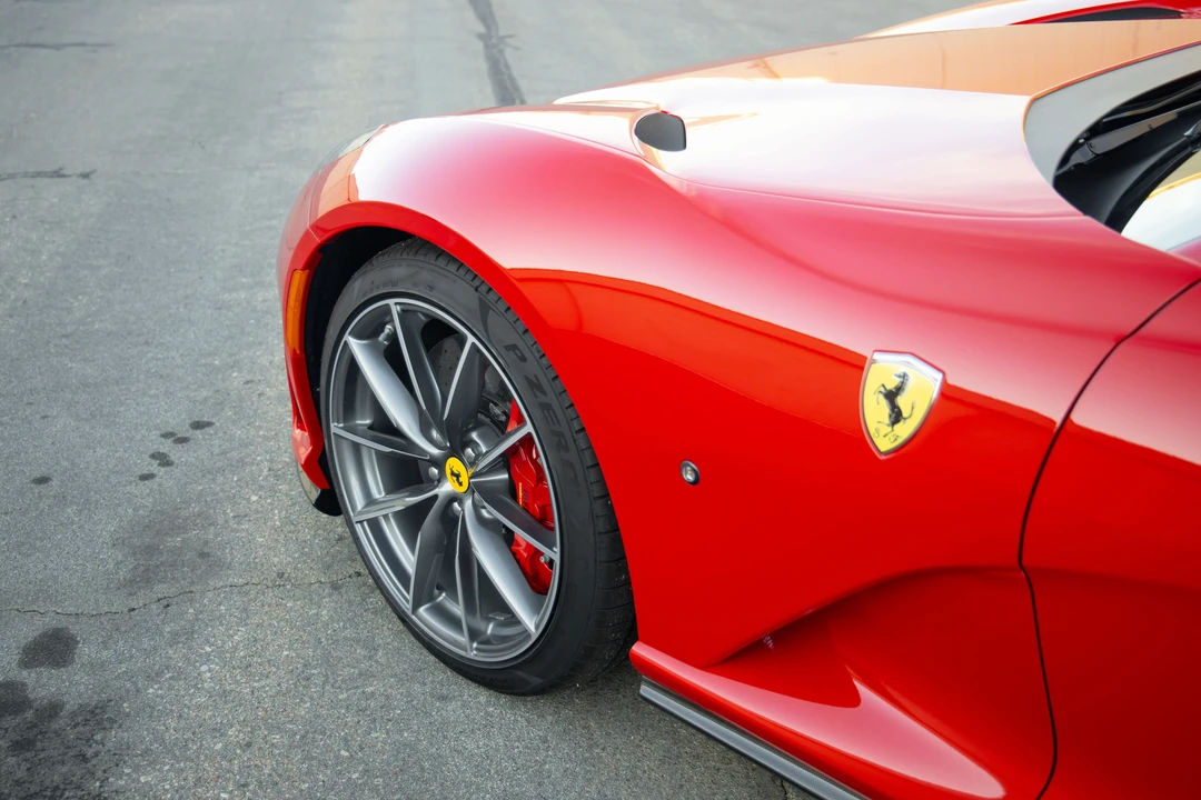 2021 Ferrari 812 GTS - Image 12 of 31