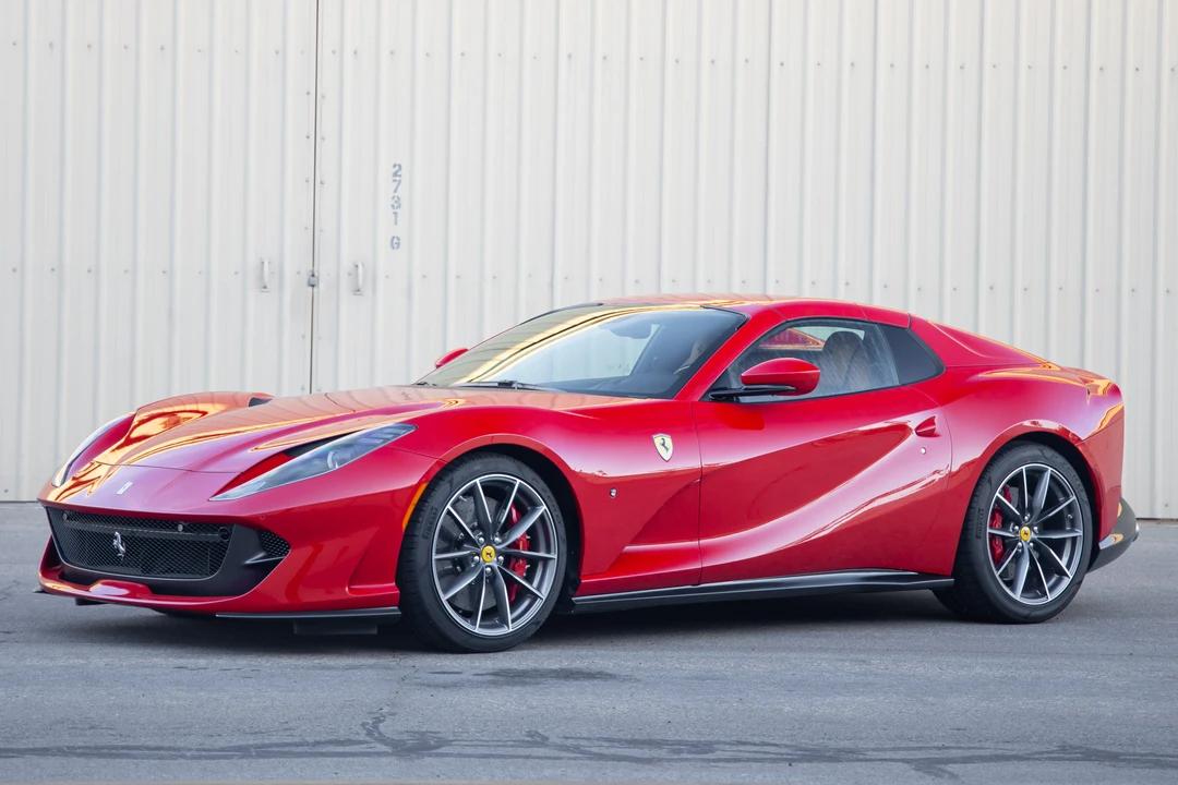2021 Ferrari 812 GTS - Image 5 of 31