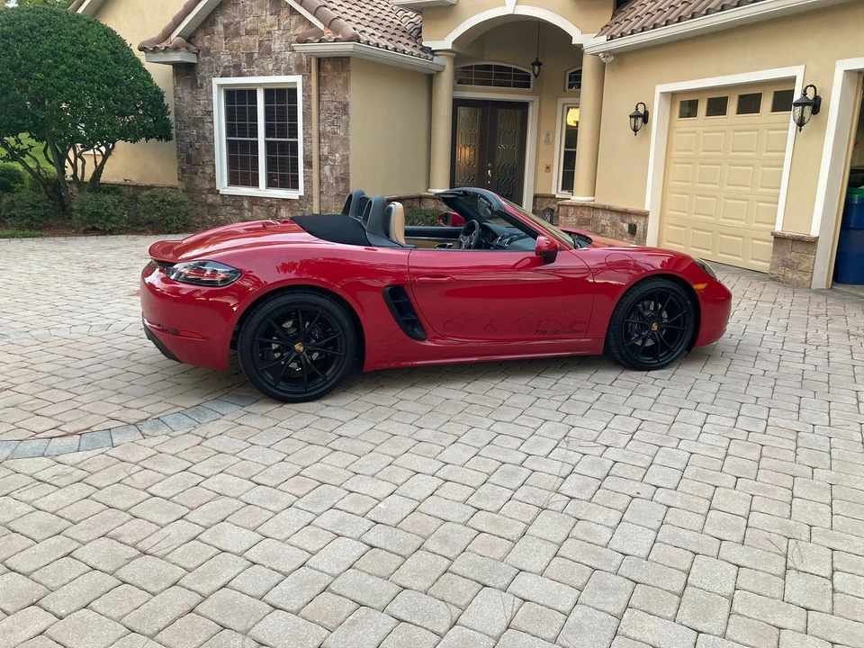 2021 Porsche 718 Boxster - Image 6 of 8