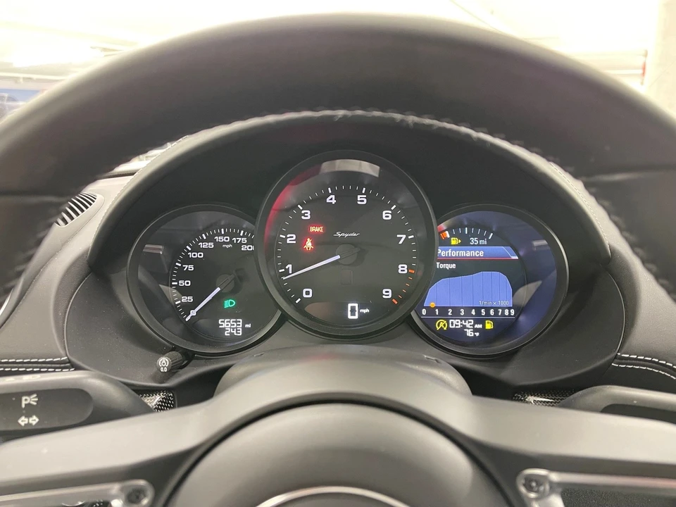 2021 Porsche 718 Boxster Spyder - Image 9 of 15
