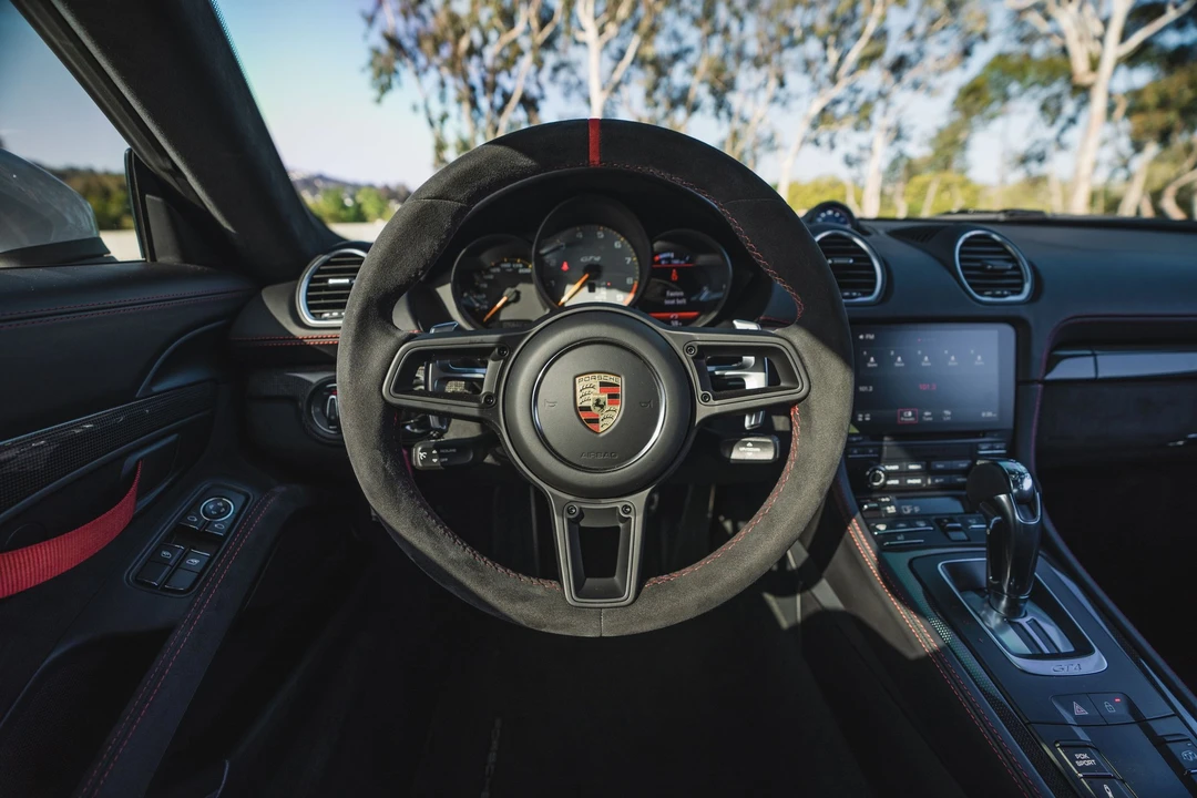 2021 Porsche 718 Cayman GT4 - Image 9 of 9