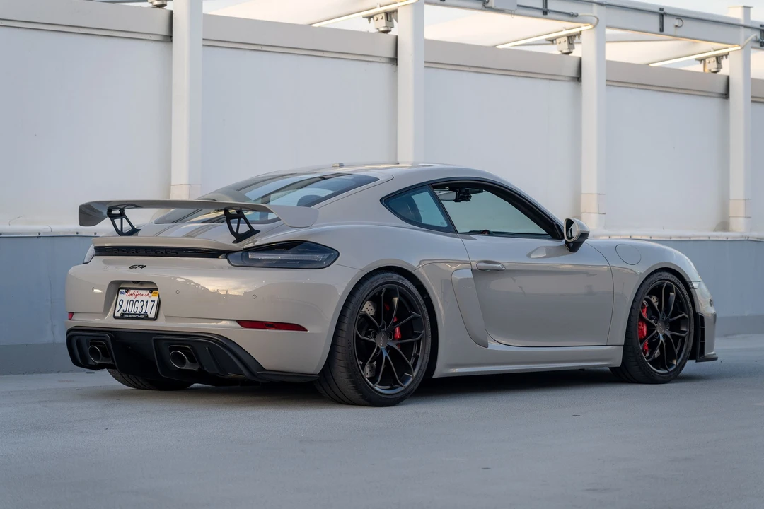2021 Porsche 718 Cayman GT4 - Image 3 of 6
