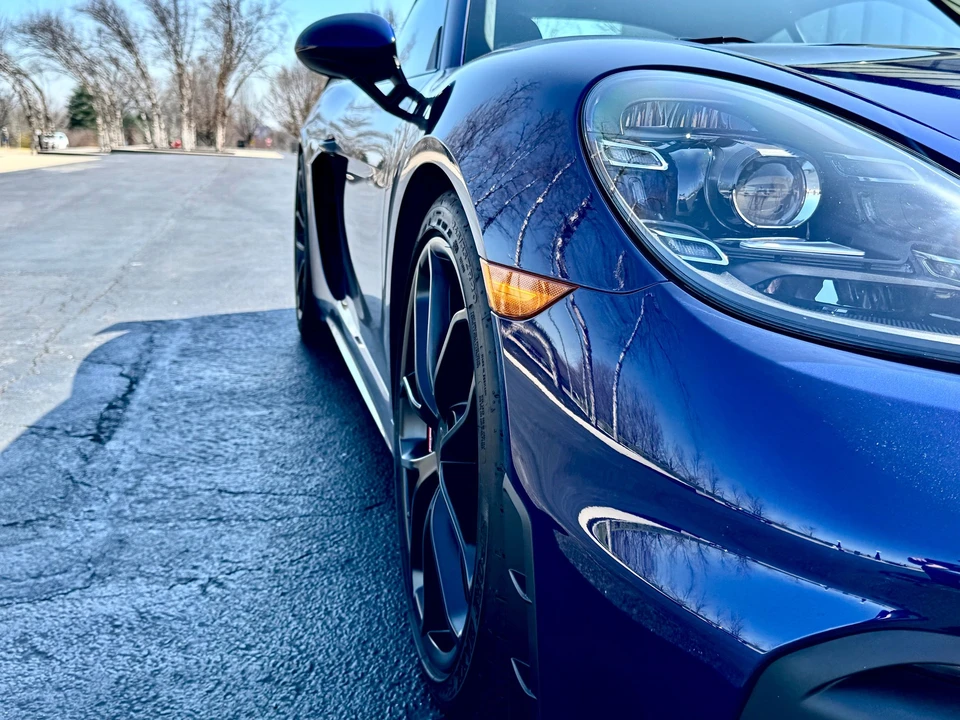 2021 Porsche 718 Cayman - Image 11 of 28