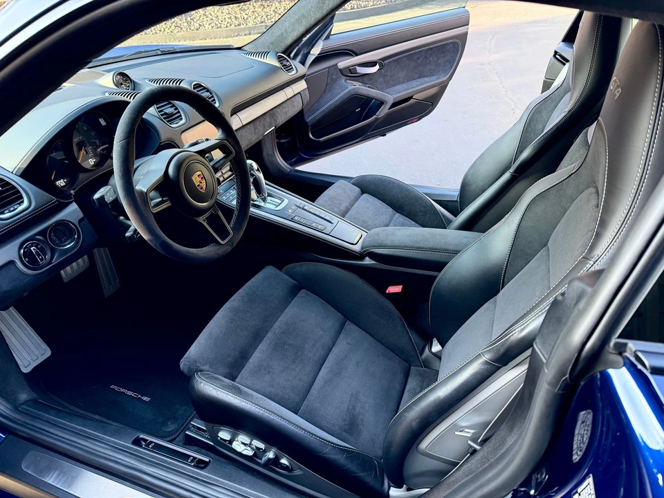 2021 Porsche 718 Cayman - Image 13 of 28
