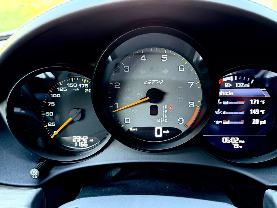 2021 Porsche 718 Cayman - Image 17 of 28