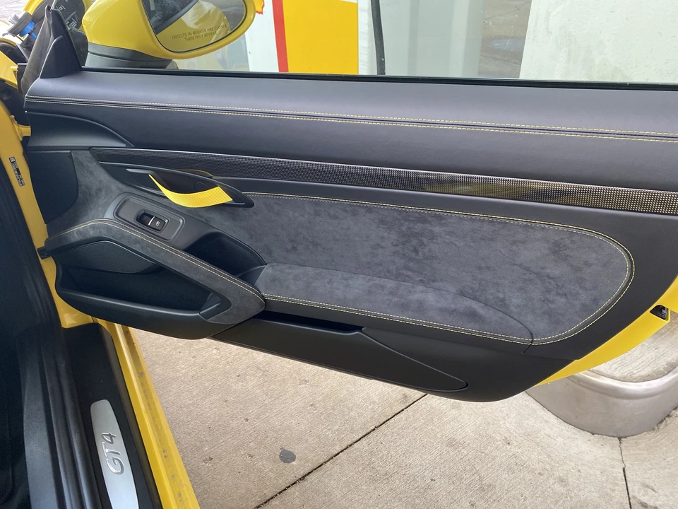 2021 Porsche 718 Cayman - Image 12 of 14