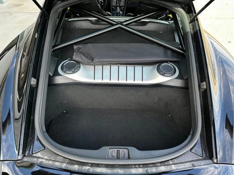 2021 Porsche 718 Cayman GT4 - Image 10 of 21
