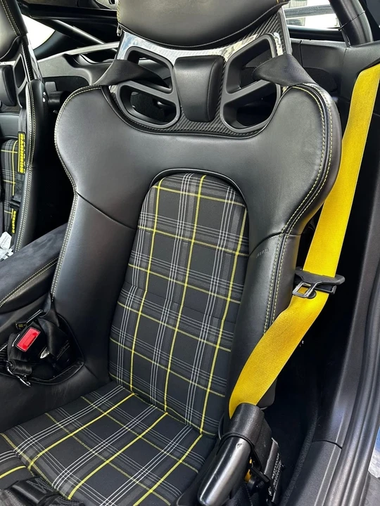 2021 Porsche 718 Cayman GT4 - Image 14 of 21