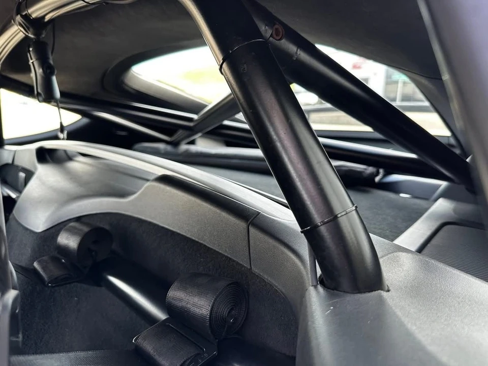 2021 Porsche 718 Cayman GT4 - Image 15 of 21