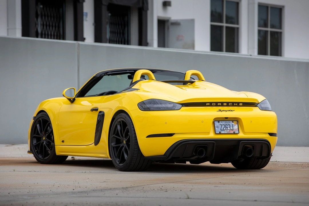 2021 Porsche 718 Boxster - Image 2 of 9