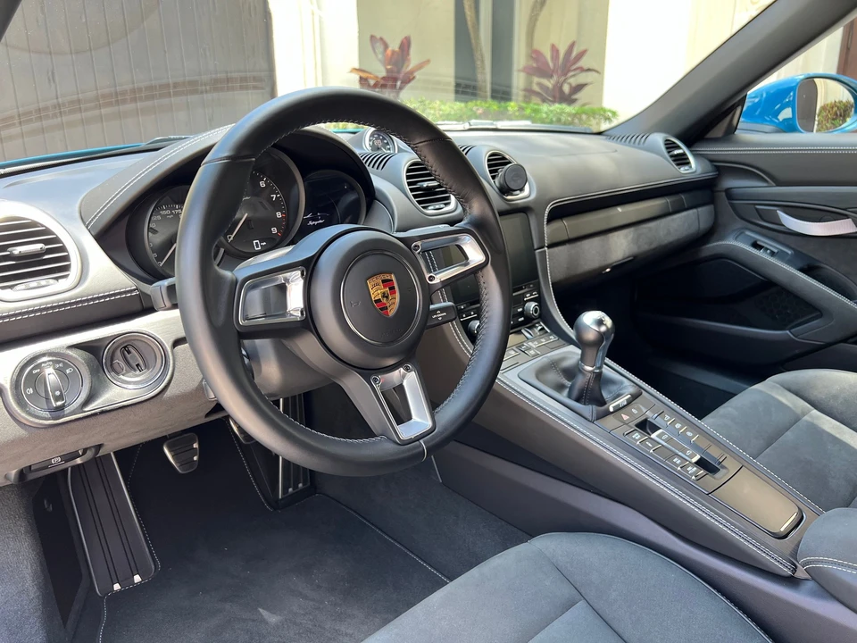 2021 Porsche 718 Boxster Spyder - Image 13 of 27