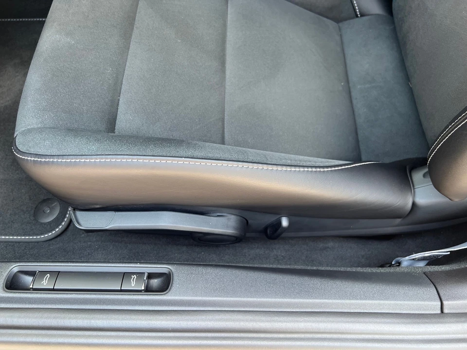 2021 Porsche 718 Boxster Spyder - Image 15 of 27