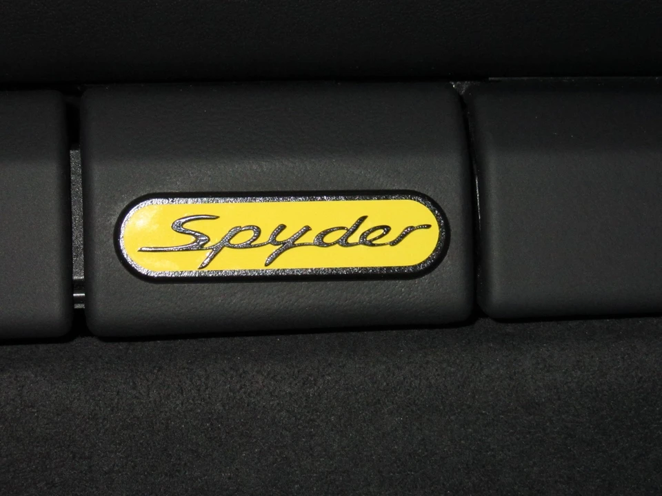 2021 Porsche 718 Boxster Spyder - Image 9 of 20