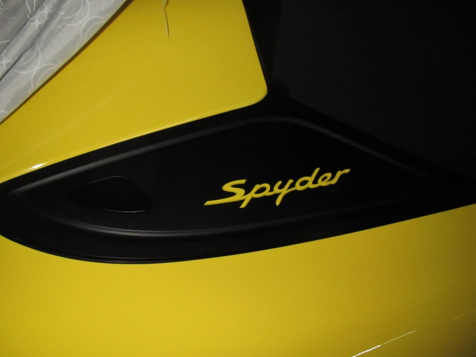 2021 Porsche 718 Boxster Spyder - Image 14 of 20