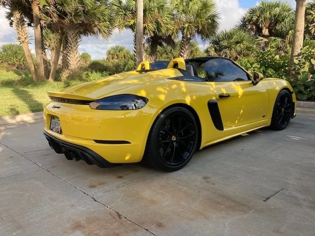 2021 Porsche 718 Boxster Spyder - Image 2 of 20