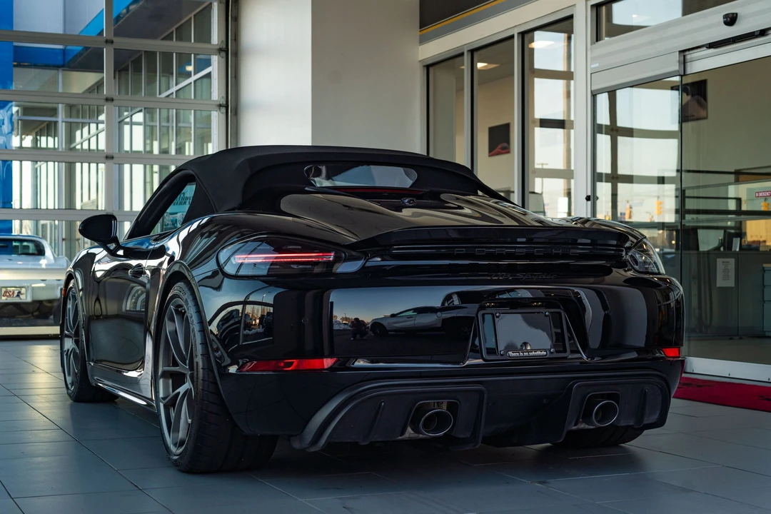 2021 Porsche 718 Boxster Spyder - Image 3 of 15
