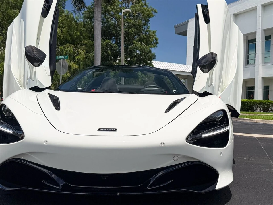 2021 McLaren 720S Spider - Image 3 of 4