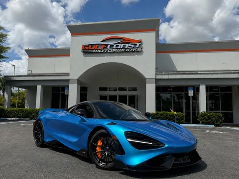 2021 McLaren 765LT Coupe