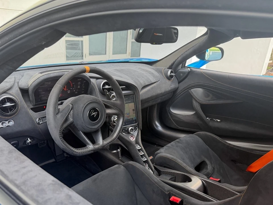 2021 McLaren 765LT - Image 2 of 4
