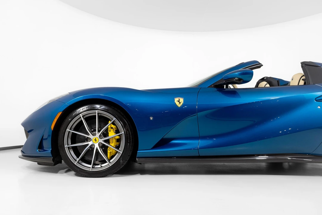 2021 Ferrari - Image 15 of 31