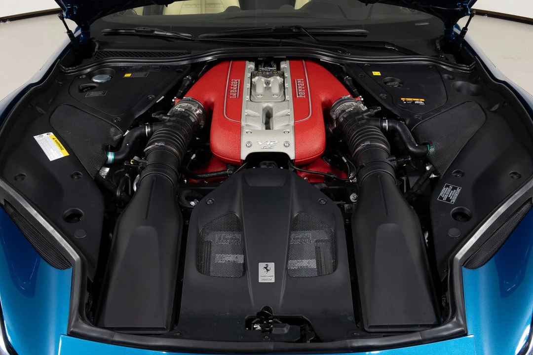 2021 Ferrari - Image 26 of 31