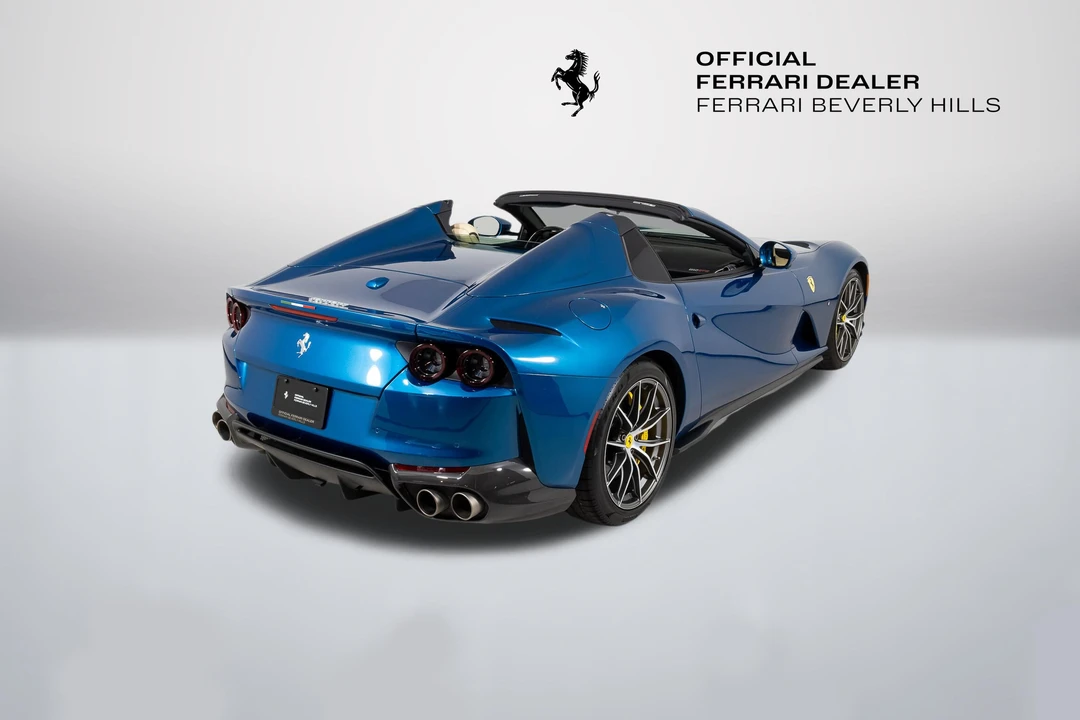 2021 Ferrari - Image 9 of 31