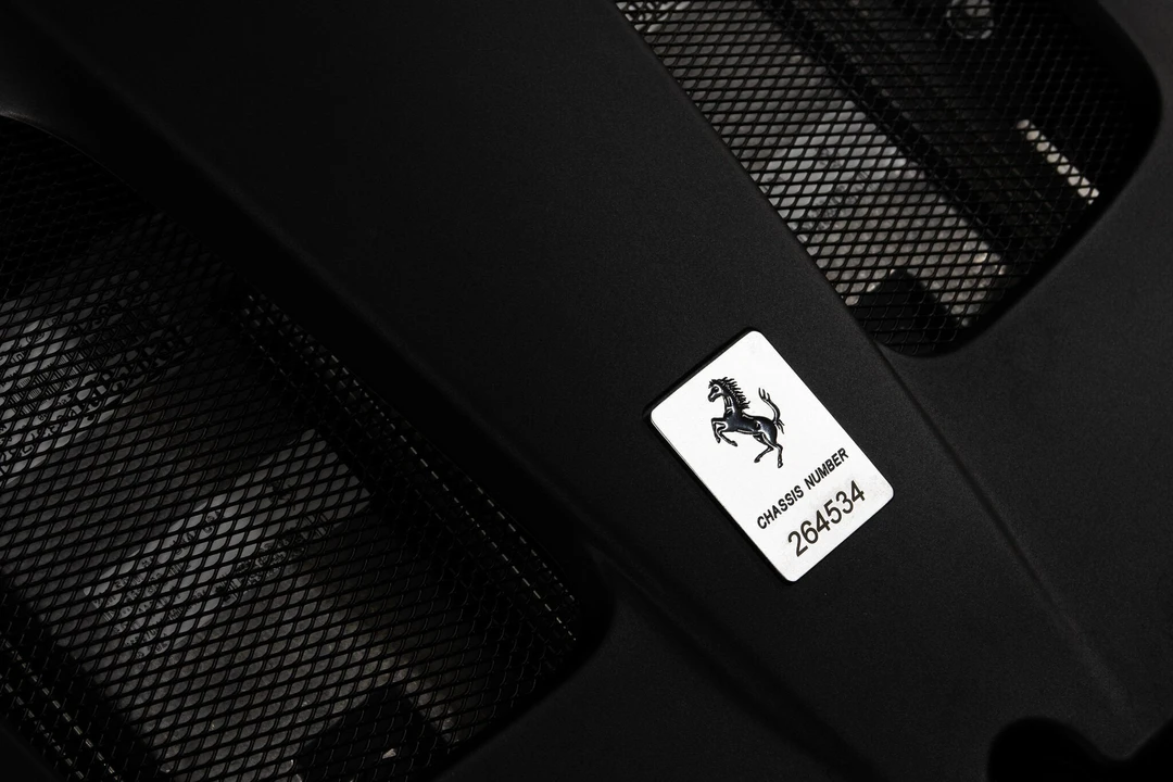 2021 Ferrari - Image 28 of 31