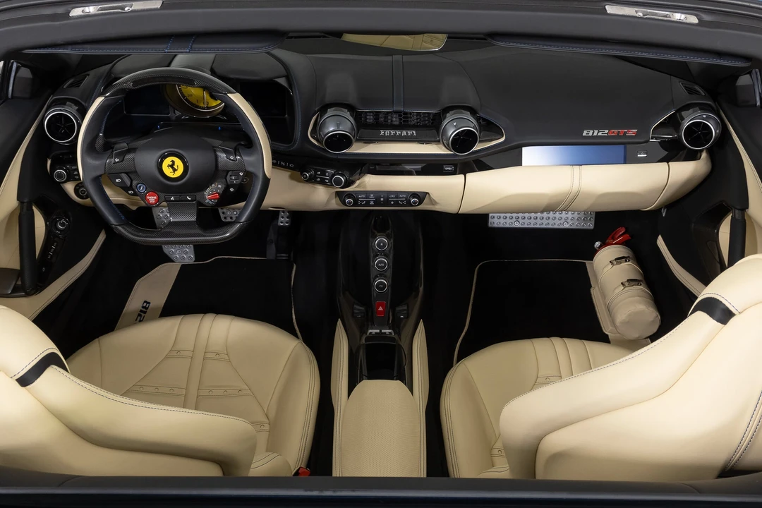 2021 Ferrari - Image 25 of 31