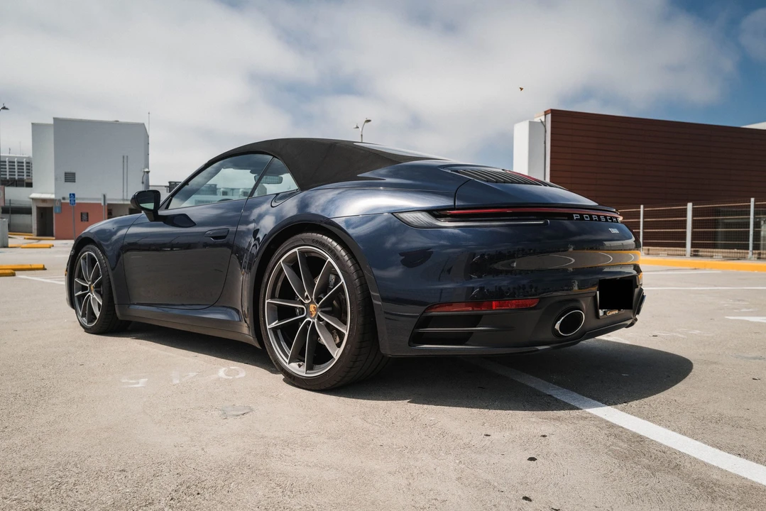 2021 Porsche 992 Carrera - Image 6 of 27