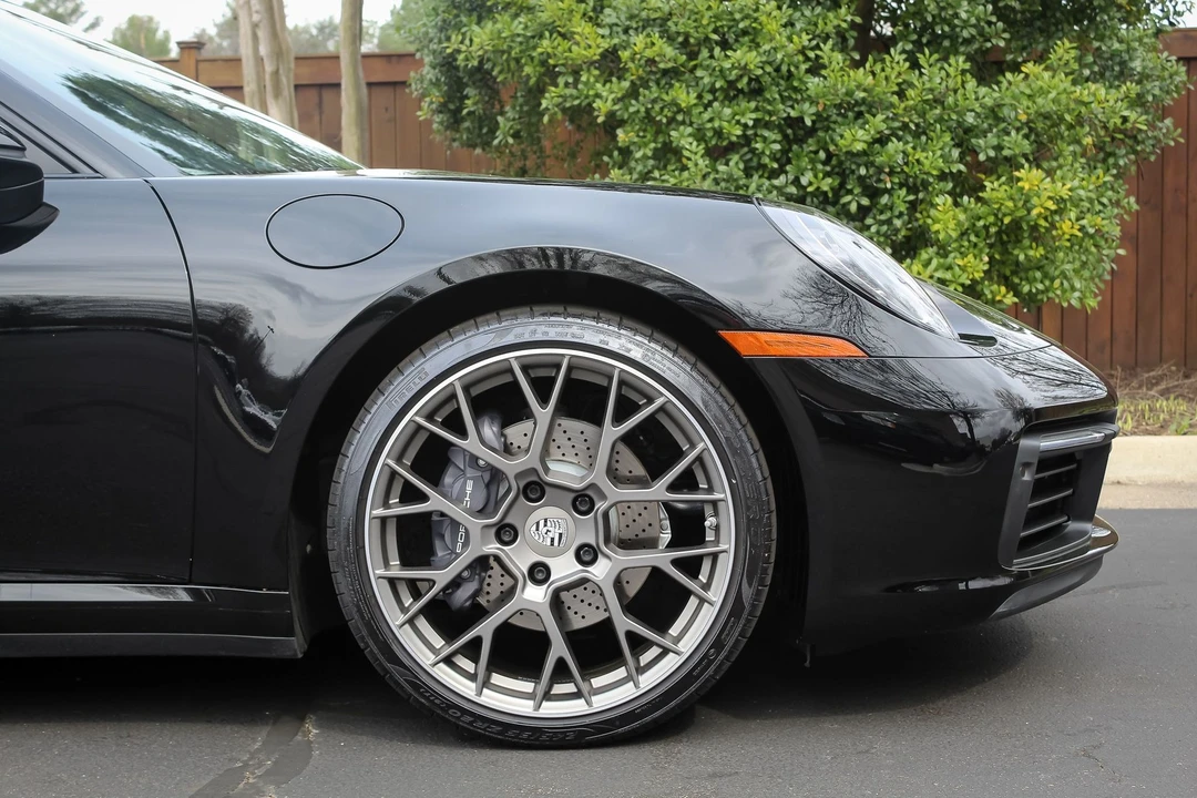 2021 Porsche 992 Carrera - Image 7 of 17