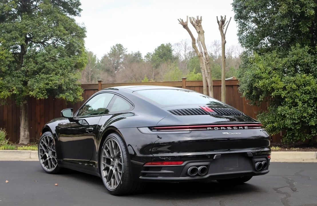 2021 Porsche 992 Carrera - Image 2 of 17