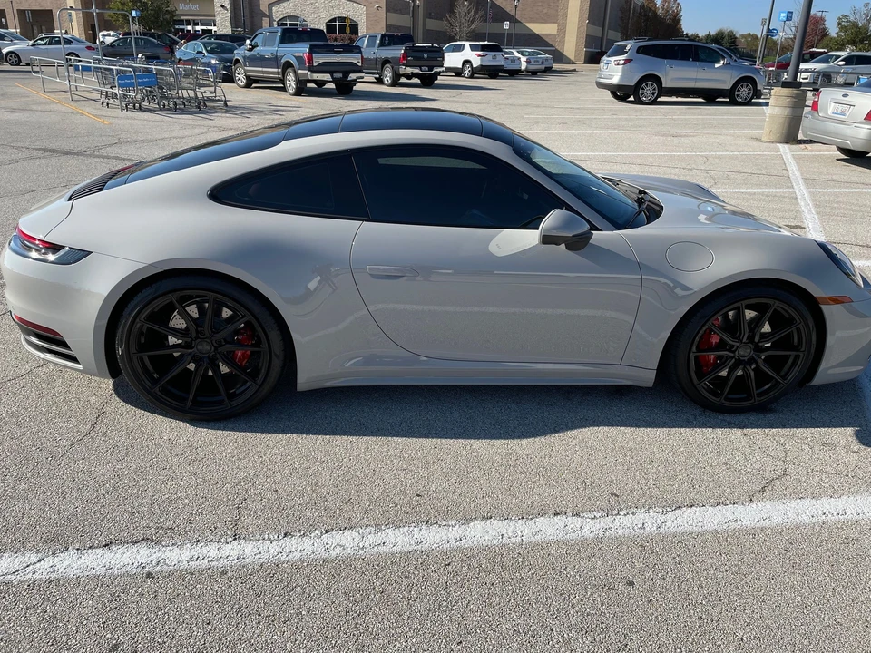 2020 Porsche 992 Carrera 4S - Image 11 of 12