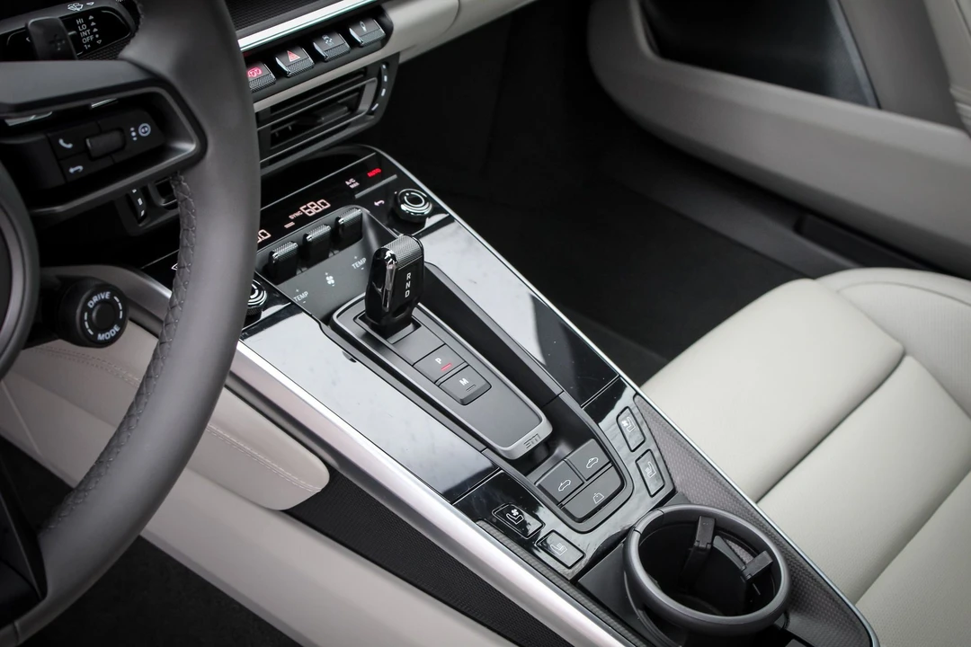 2021 Porsche 992 Carrera 4S - Image 17 of 19