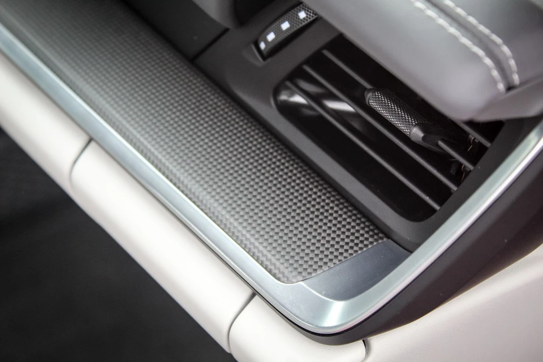 2021 Porsche 992 Carrera 4S - Image 18 of 19