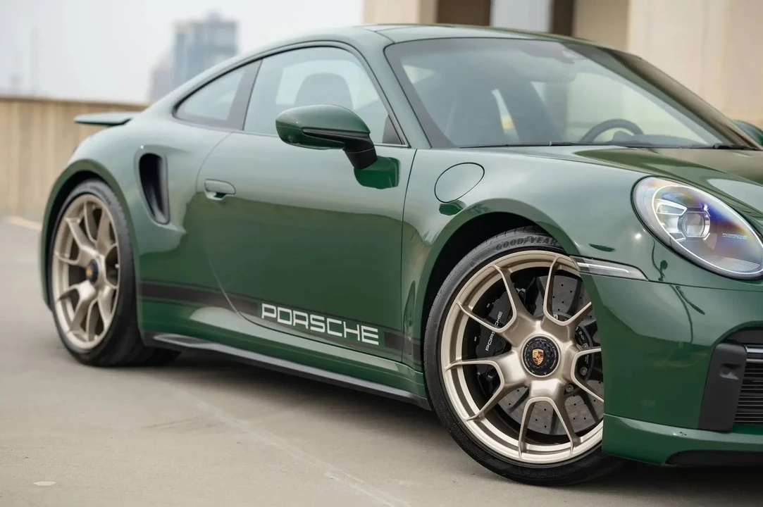 2021 Porsche 992 Turbo S - Image 7 of 31