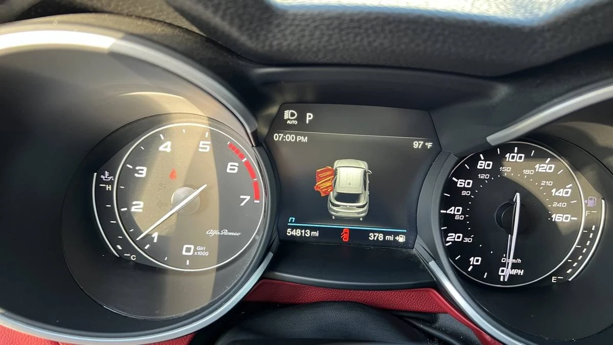 2021 Alfa Romeo Stelvio - Image 11 of 21