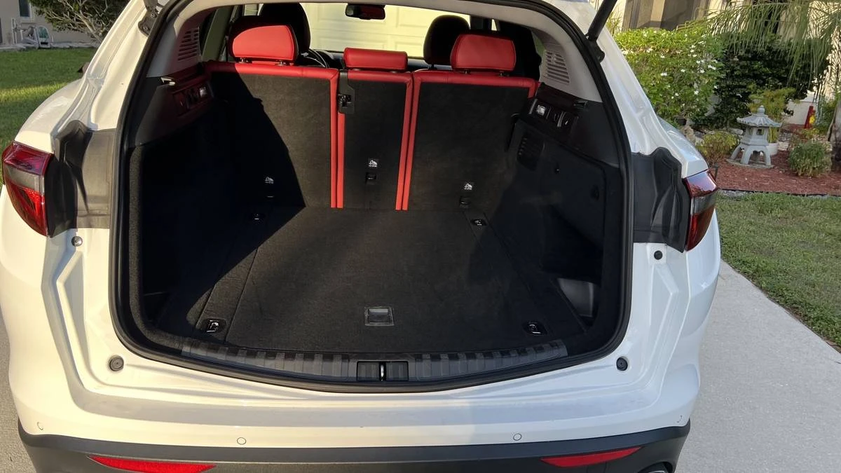 2021 Alfa Romeo Stelvio - Image 20 of 21
