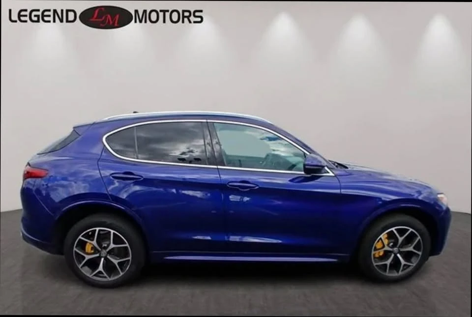 2021 Alfa Romeo Stelvio - Image 8 of 19