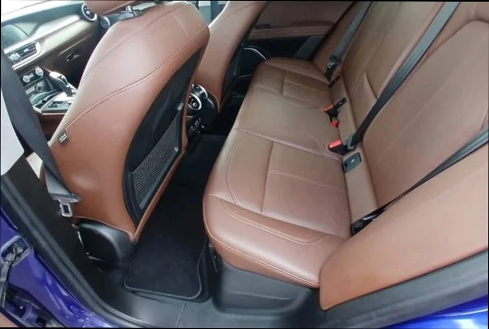 2021 Alfa Romeo Stelvio - Image 13 of 19