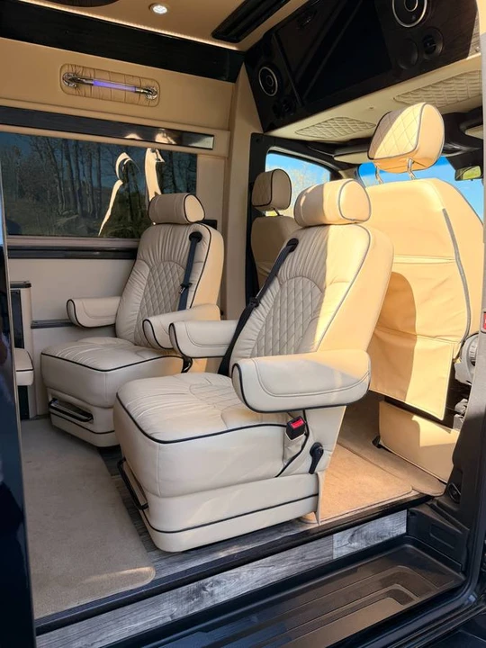 2021 Mercedes-Benz VS30 Sprinter - Image 11 of 21