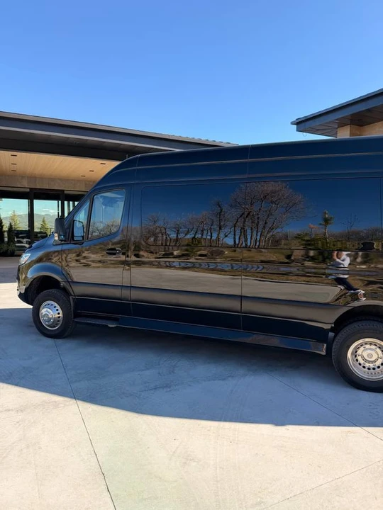2021 Mercedes-Benz VS30 Sprinter - Image 3 of 21