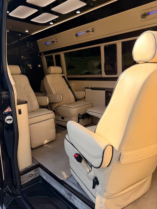 2021 Mercedes-Benz VS30 Sprinter - Image 12 of 21