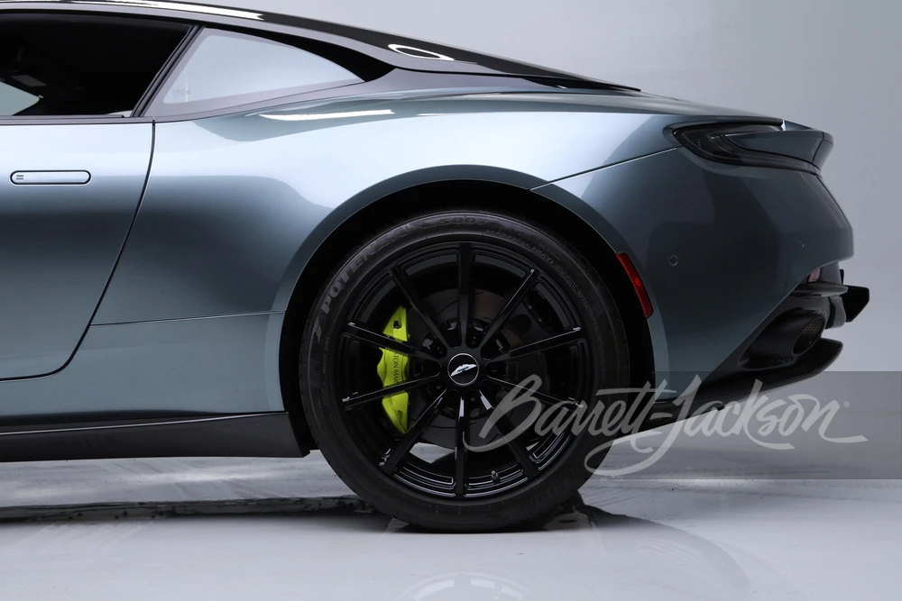 2021 Aston Martin DB11 AMR - Image 25 of 31