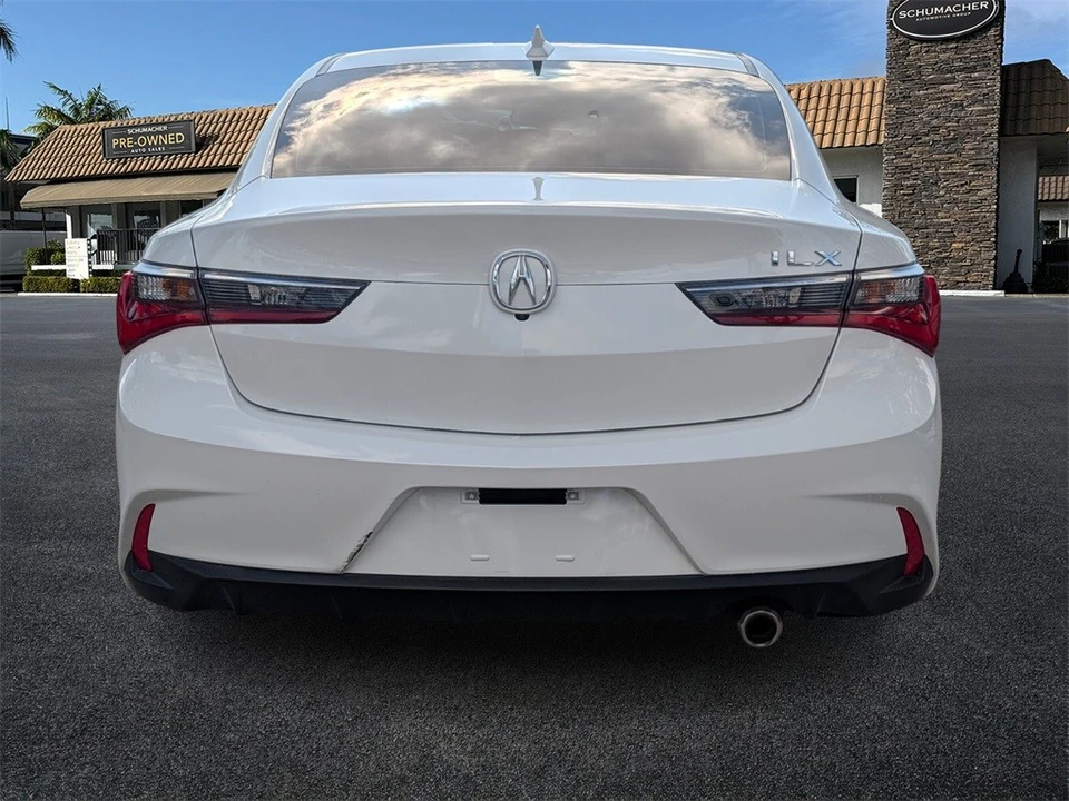 2021 Acura ILX - Image 6 of 12
