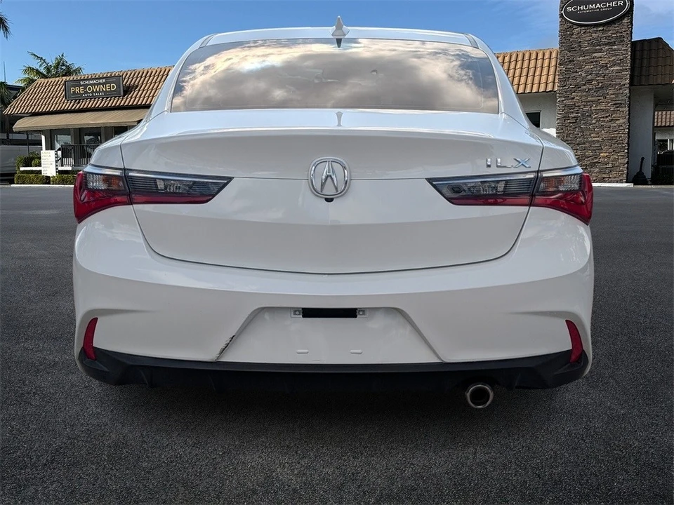 2021 Acura ILX - Image 6 of 12