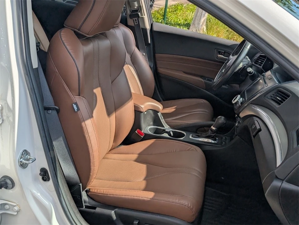 2021 Acura ILX - Image 17 of 21